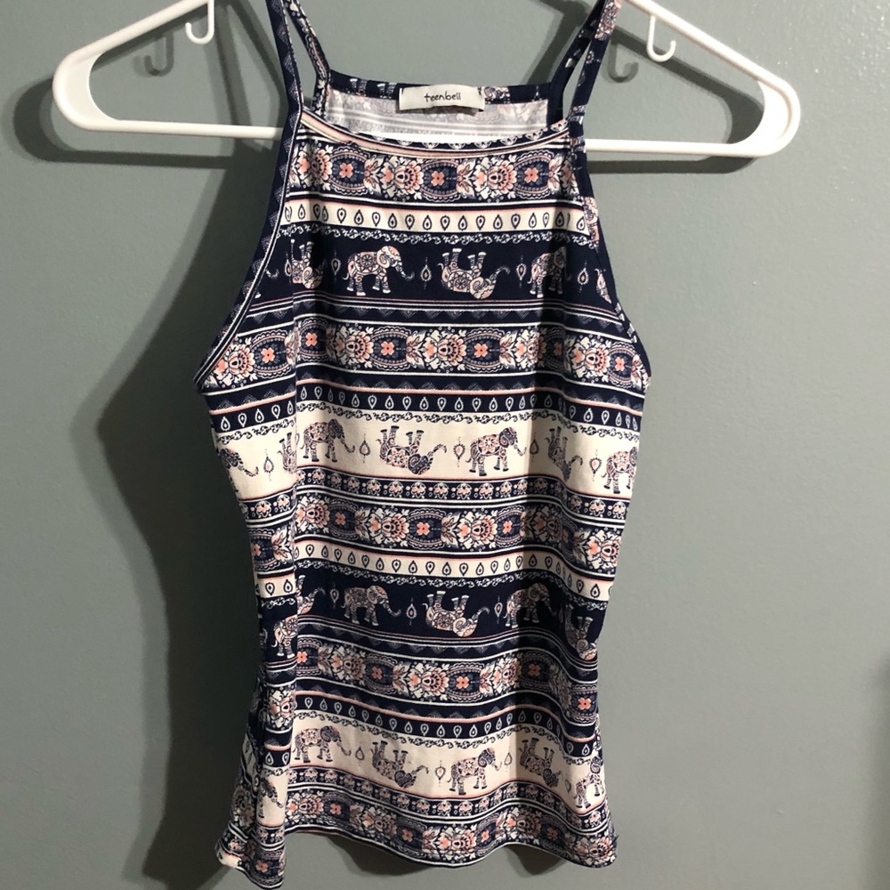 Tank top shirts